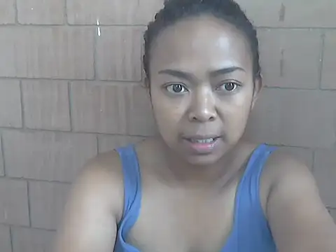 Snapshot of milkboobsgirl chatting on 06.08.26 milkboobsgirl online show from 06.08.26