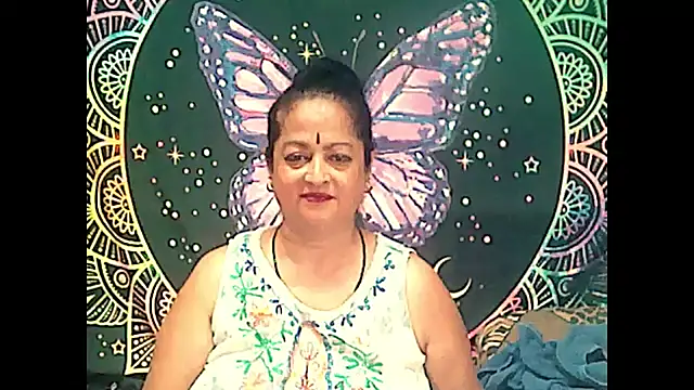 Snapshot of matureindian chatting on 01.26.25 matureindian online show from 01.26.25