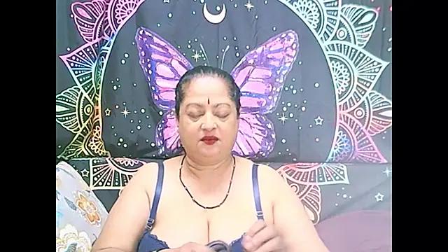 Snapshot of matureindian chatting on 07.29.26 matureindian online show from 07.29.26