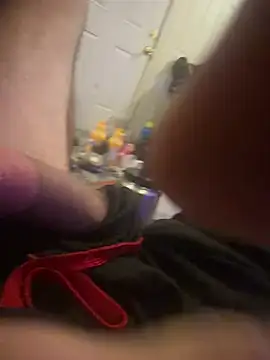 Snapshot of mikeylong chatting on 05.29.26 mikeylong online show from 05.29.26