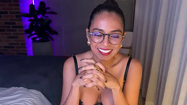 illaroom online show from 02.02.25