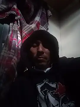 Snapshot of Serapitocojelon chatting on 11.17.25 Serapitocojelon online show from 11.17.25