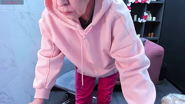 LindaPassionate online show from 02.16.25