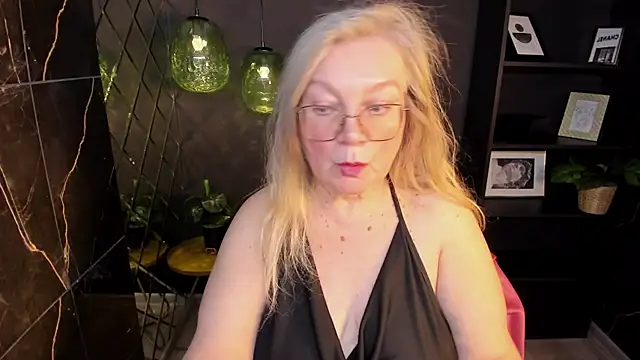 Snapshot of NataliMellow chatting on 01.31.26 NataliMellow online show from 01.31.26