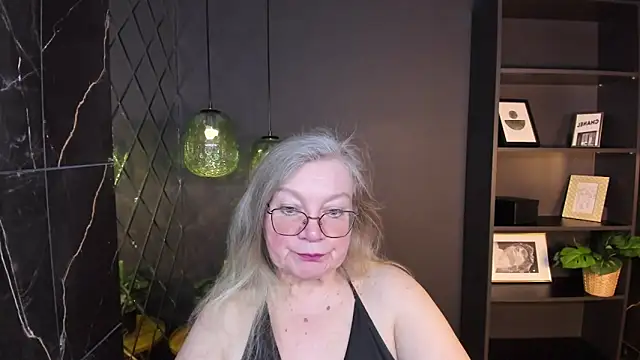 Snapshot of NataliMellow chatting on 02.03.26 NataliMellow online show from 02.03.26