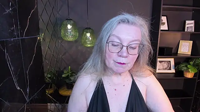 NataliMellow online show from 04.20.26