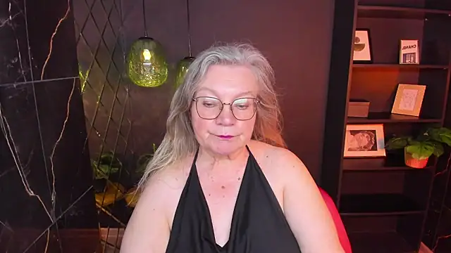 Snapshot of NataliMellow chatting on 06.09.26 NataliMellow online show from 06.09.26