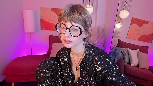 Snapshot of RubySoft chatting on 11.07.25 RubySoft online show from 11.07.25