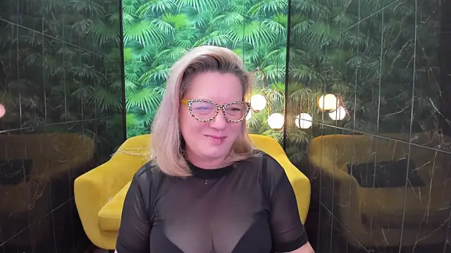 LeaPure online show from 01.02.25