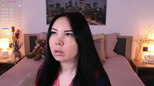 Snapshot of Leila__Sweet chatting on 03.22.25 Leila Sweet online show from 03.22.25