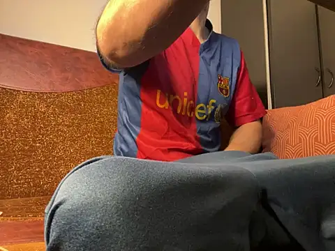 Snapshot of MarkReeds chatting on 02.04.25 MarkReeds online show from 02.04.25