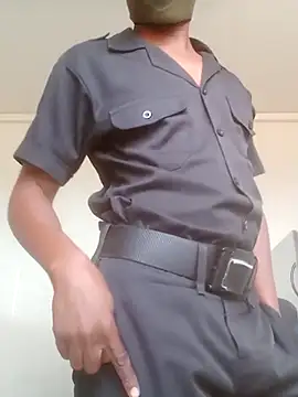 Snapshot of 2soyte chatting on 11.08.25 2soyte online show from 11.08.25