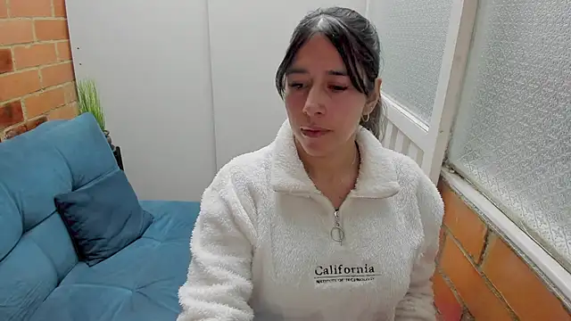 Snapshot of Penelope47 chatting on 11.12.25 Penelope47 online show from 11.12.25