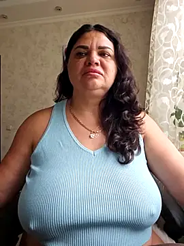 littleRikka online show from 10.28.25