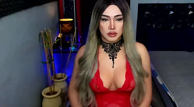 Snapshot of fancySHAINExxx chatting on 01.02.25 fancySHAINExxx online show from 01.02.25