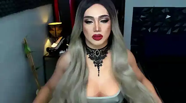 Snapshot of fancySHAINExxx chatting on 01.23.25 fancySHAINExxx online show from 01.23.25