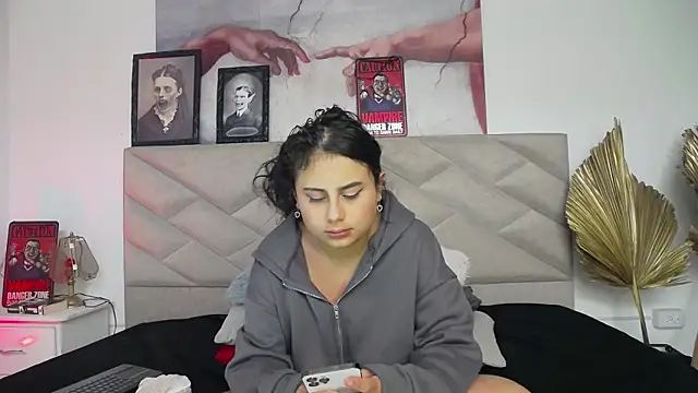 AbbyTaylorr online show from 10.18.25