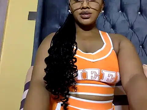 BOOTYBANGER24xx online show from 02.17.26