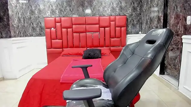 Imyourdirtymilf online show from 10.08.25