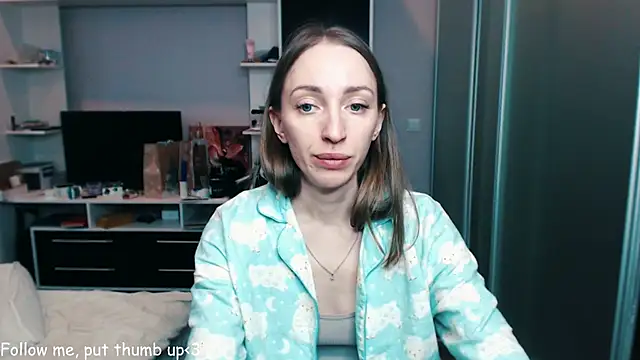 Snapshot of Natalimeowks chatting on 02.08.25 Natalimeowks online show from 02.08.25