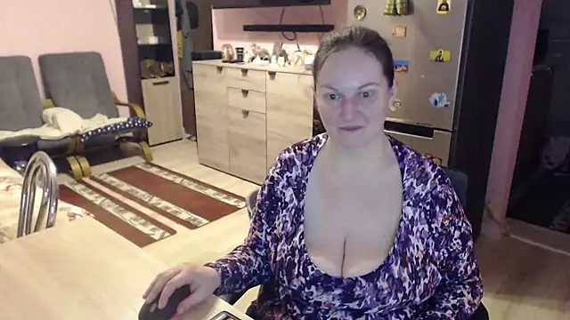 BustyLadyAlma online show from 03.20.25