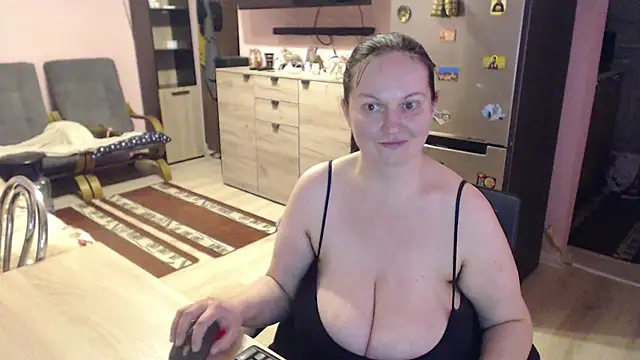 BustyLadyAlma online show from 03.22.25