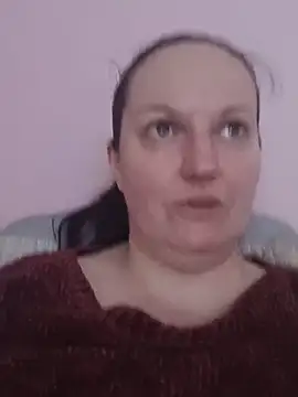 Snapshot of BustyLadyAlma chatting on 05.17.26 BustyLadyAlma online show from 05.17.26