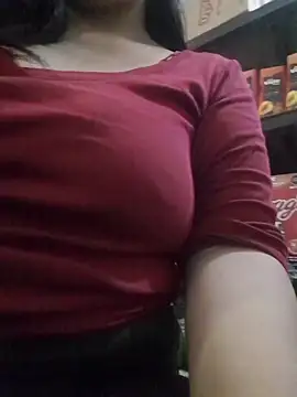 Snapshot of Kalani_Engel chatting on 04.15.26 Kalani Engel online show from 04.15.26