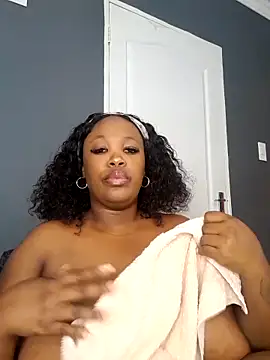 SWEETDOLLY29XX online show from 04.29.26