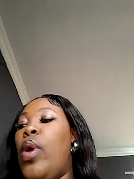 SWEETDOLLY29XX online show from 07.10.26