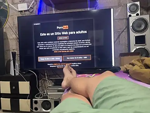 Snapshot of maudarks chatting on 02.12.26 maudarks online show from 02.12.26