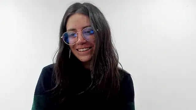 Snapshot of HazelKush chatting on 01.11.26 HazelKush online show from 01.11.26