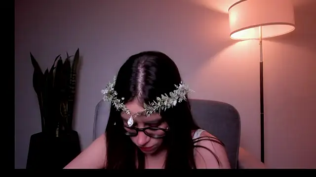 HazelKush online show from 06.25.26
