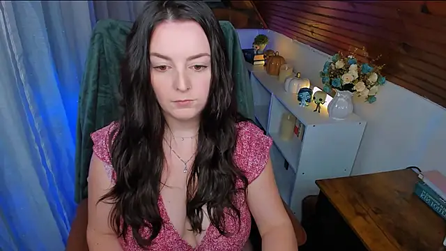 ErinMarshall online show from 11.25.25