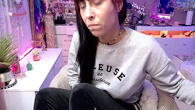 Snapshot of misscectito13 chatting on 02.27.26 misscectito13 online show from 02.27.26