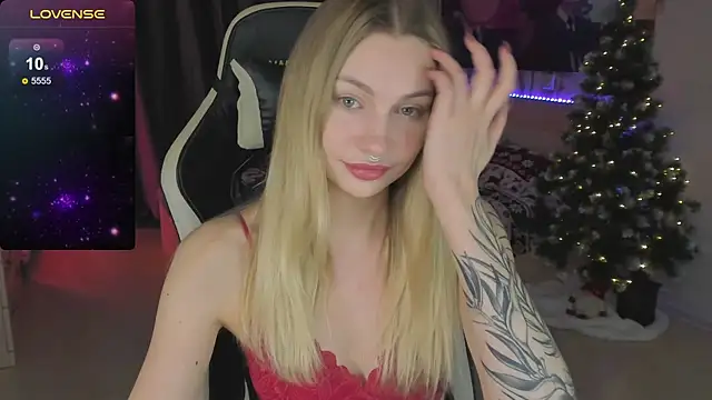 BiMolly online show from 01.24.25