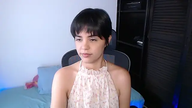 mia collins x online show from 02.10.26