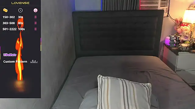 Snapshot of PrettyYoungHugeCockTS chatting on 02.27.26 PrettyYoungHugeCockTS online show from 02.27.26