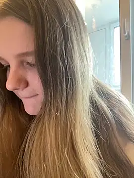 Snapshot of -MimmiLissa- chatting on 04.23.26 -MimmiLissa- online show from 04.23.26