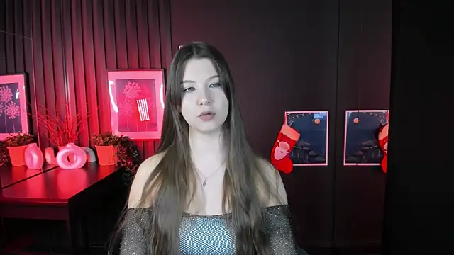 Snapshot of ElizaMild chatting on 01.10.26 ElizaMild online show from 01.10.26