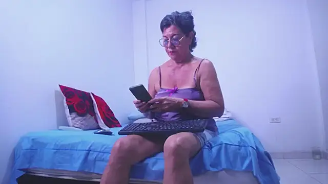 sexycristina 2 online show from 12.19.25