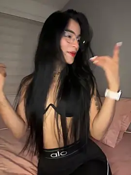 Sammy pink online show from 04.23.26