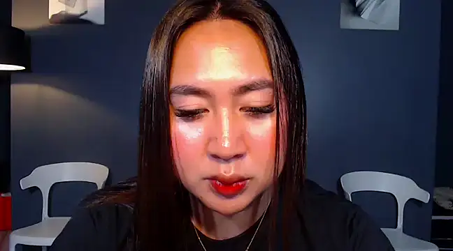 HOTTESTCANDYTS online show from 12.19.24