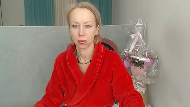 LuxuryNika online show from 02.05.26