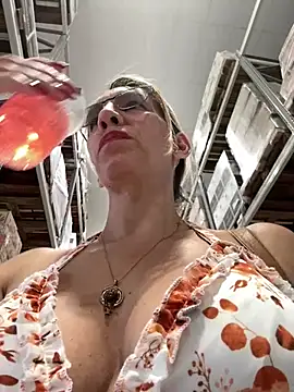 Snapshot of Gatitacarlita chatting on 01.11.25 Gatitacarlita online show from 01.11.25