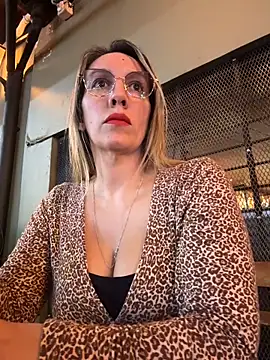 Gatitacarlita online show from 05.16.26