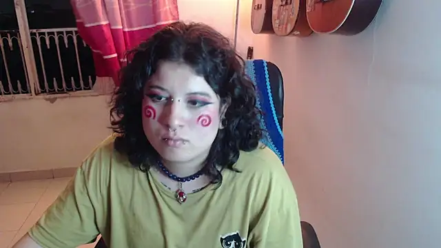 Smoke trip Alicia online show from 10.10.25