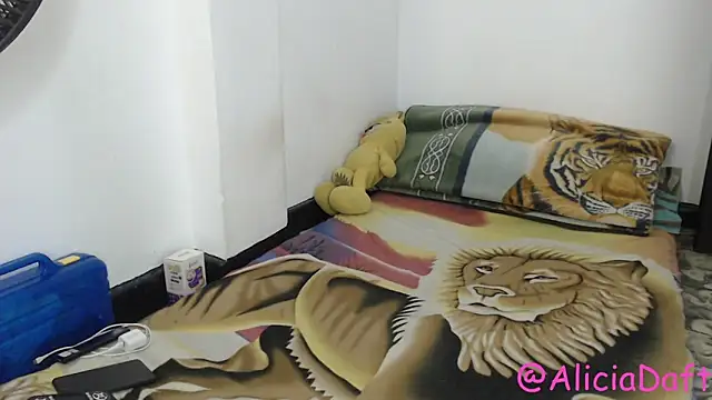 Smoke trip Alicia online show from 05.01.26