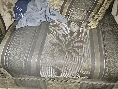 Snapshot of robertocastillo-2017 chatting on 09.09.25 robertocastillo-2017 online show from 09.09.25