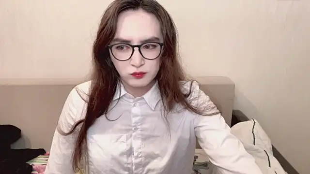 Snapshot of MinniMaksy chatting on 06.28.26 MinniMaksy online show from 06.28.26